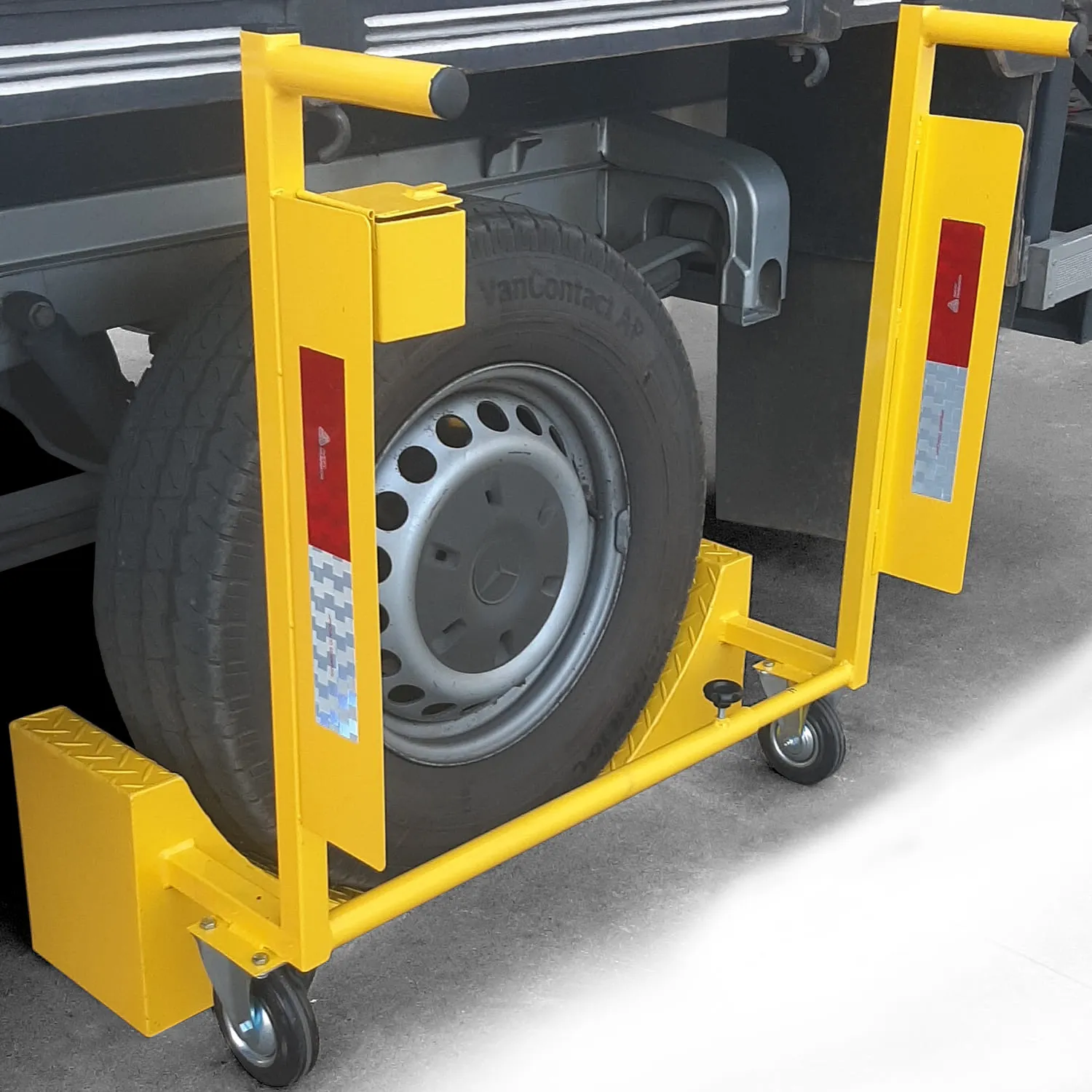 Calço de Roda Duplo Regulável com Caixinha Strassi Metal