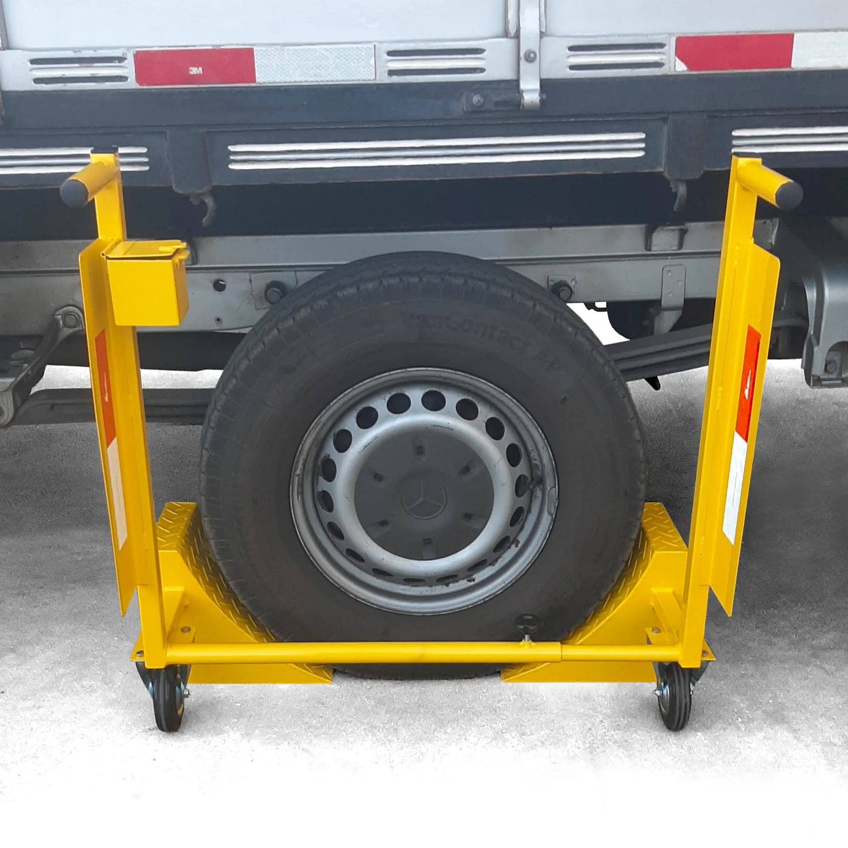 Calço de Roda Duplo Regulável com Caixinha Strassi Metal - Image 7